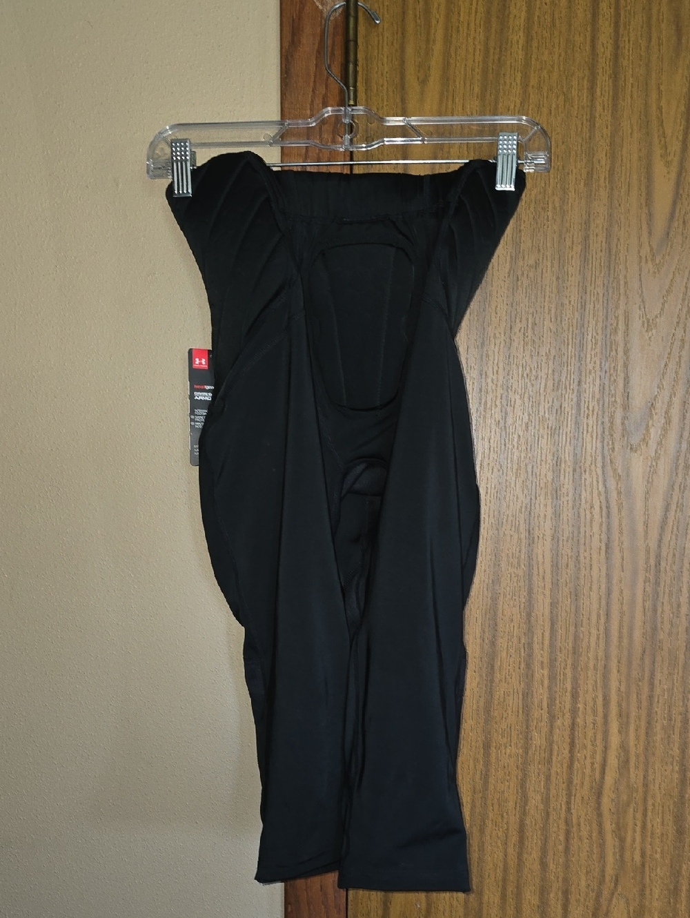 Under Armour Black Kids Padded Football Athletic Pants - Picture 4 of 4
